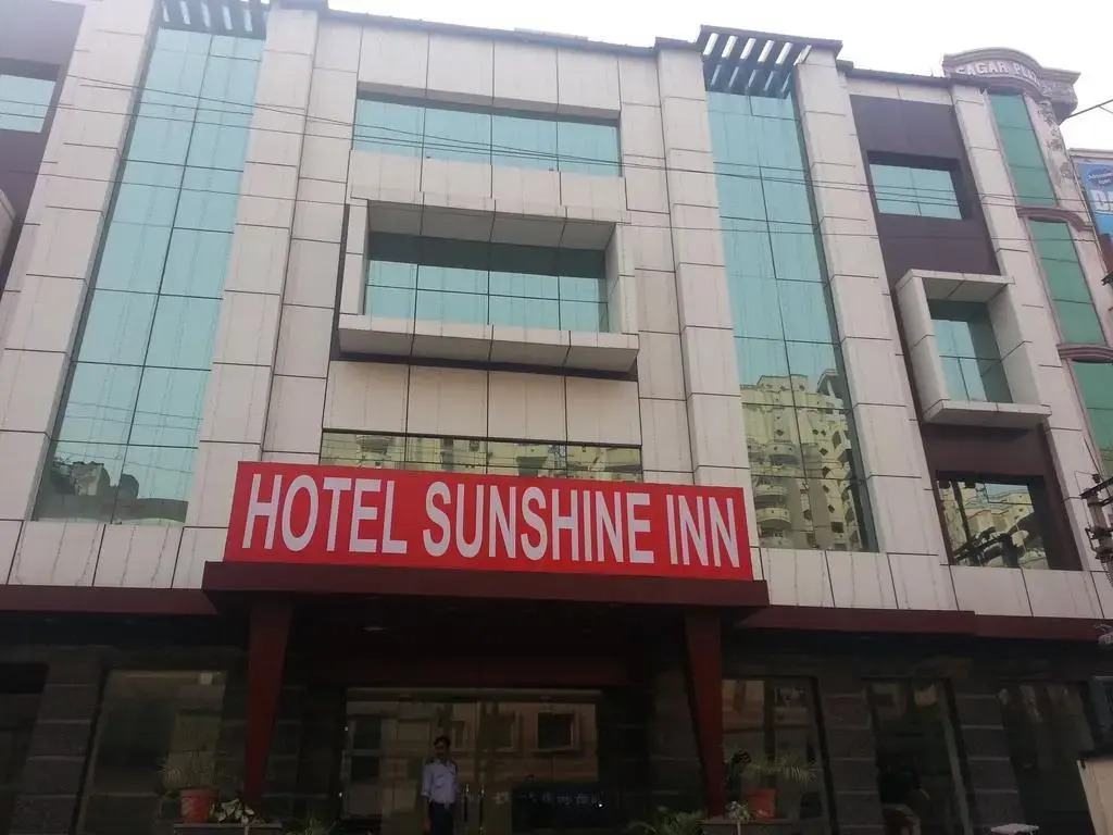 OYO 11629 Hotel Sunshine Inn