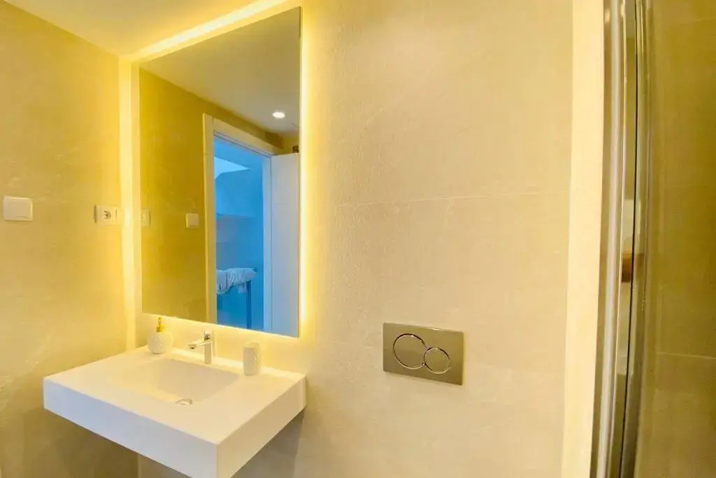 Amazing Exclusive House in Marbella Golden Mile