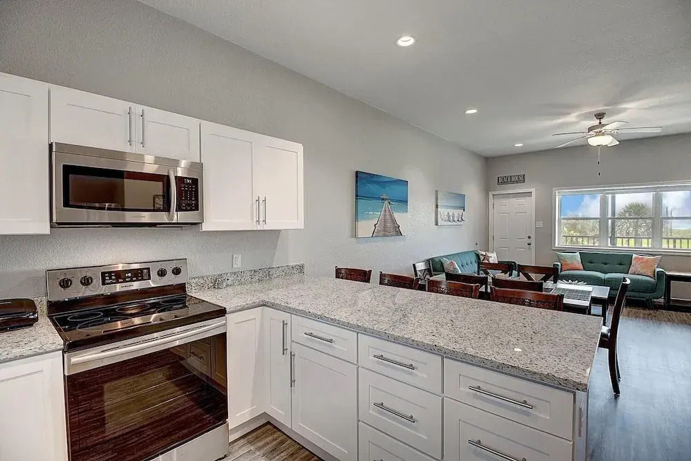 Island 46 3 Bedroom Condo