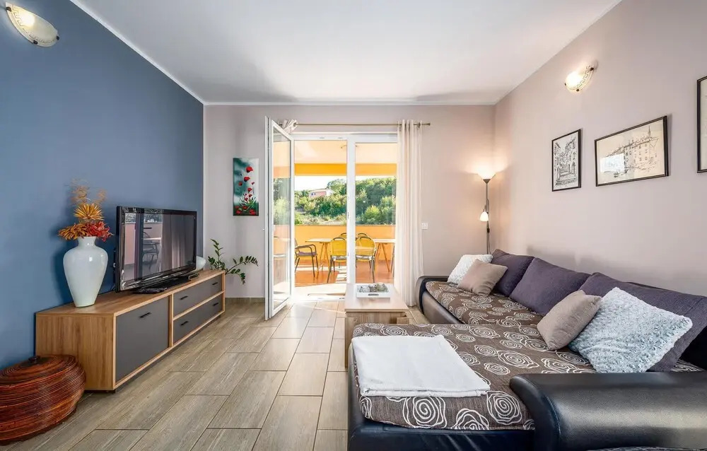 Awesome Home In Sorici-Kanfanar