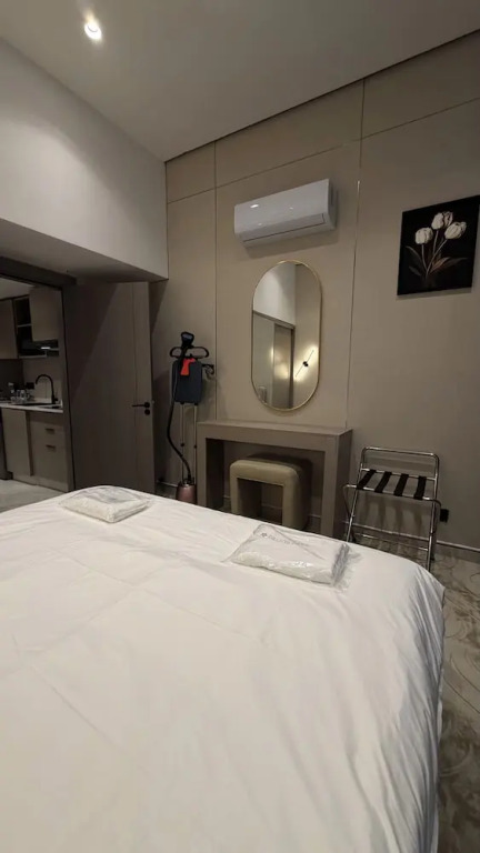 101 Tara-jre Jabal Al Lweibdeh Duplex Apartment