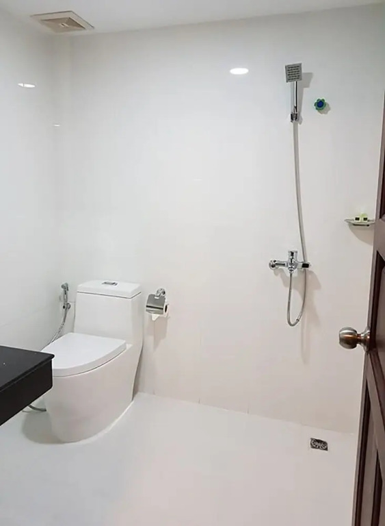 Apple Hotel Two - Near Phnom Penh Airport