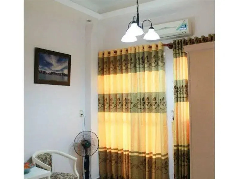 Tyna Room For Rent