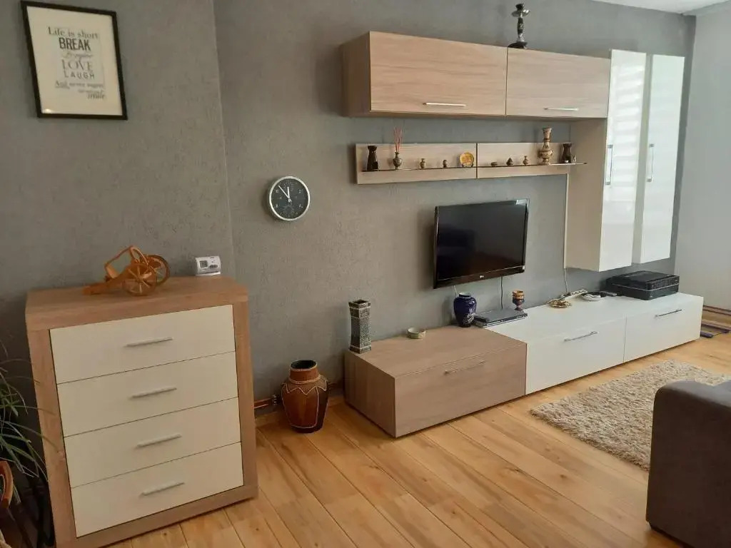 Apartament Plopilor