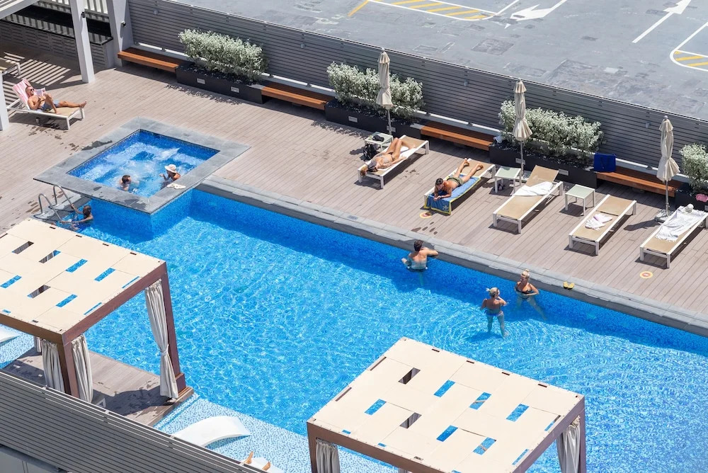 Marina view Spacious studio Newly decorated Dubai Apartments
