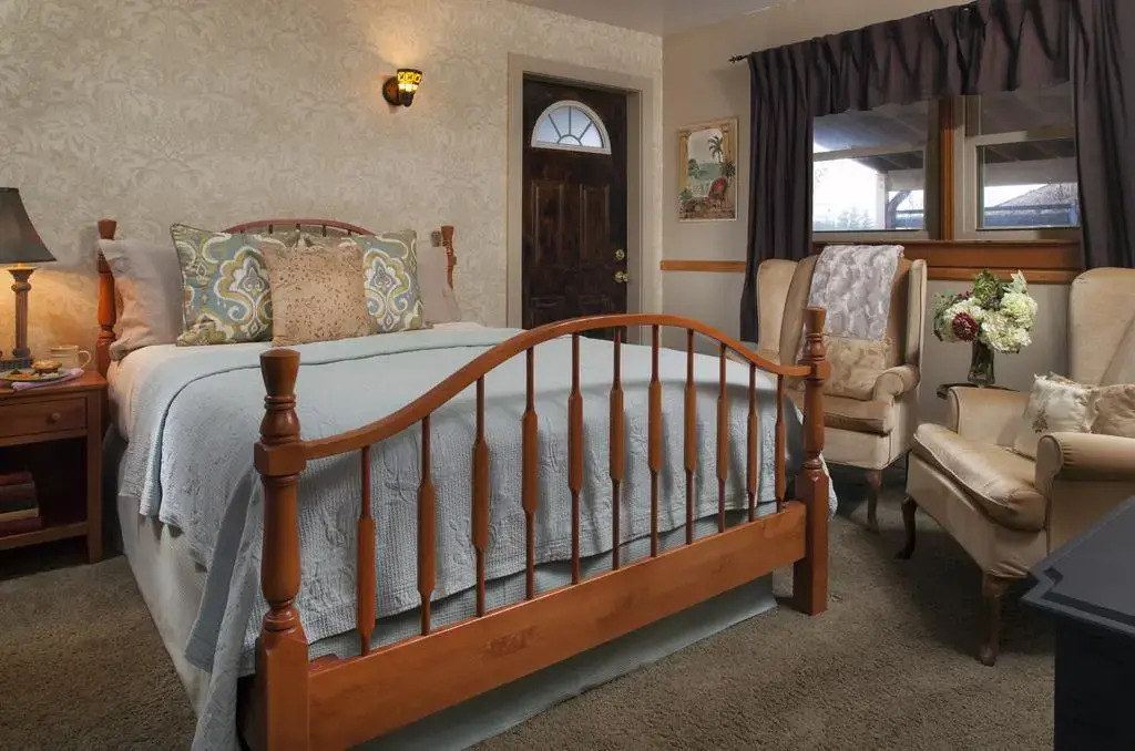 Harvest Moon Bed & Breakfast