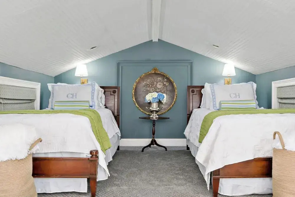 Guilford Carriage House at Granite Lodge