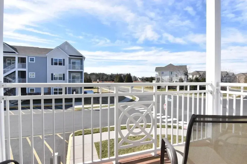 Grande at Canal Pointe A Coastal Getaway