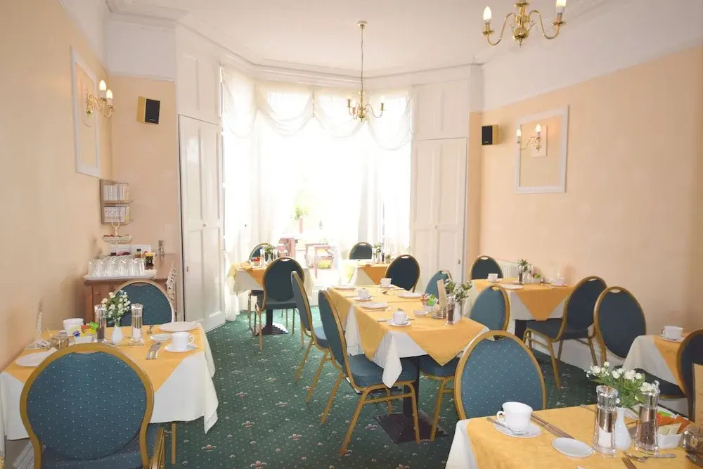 Tor Dean Guest House