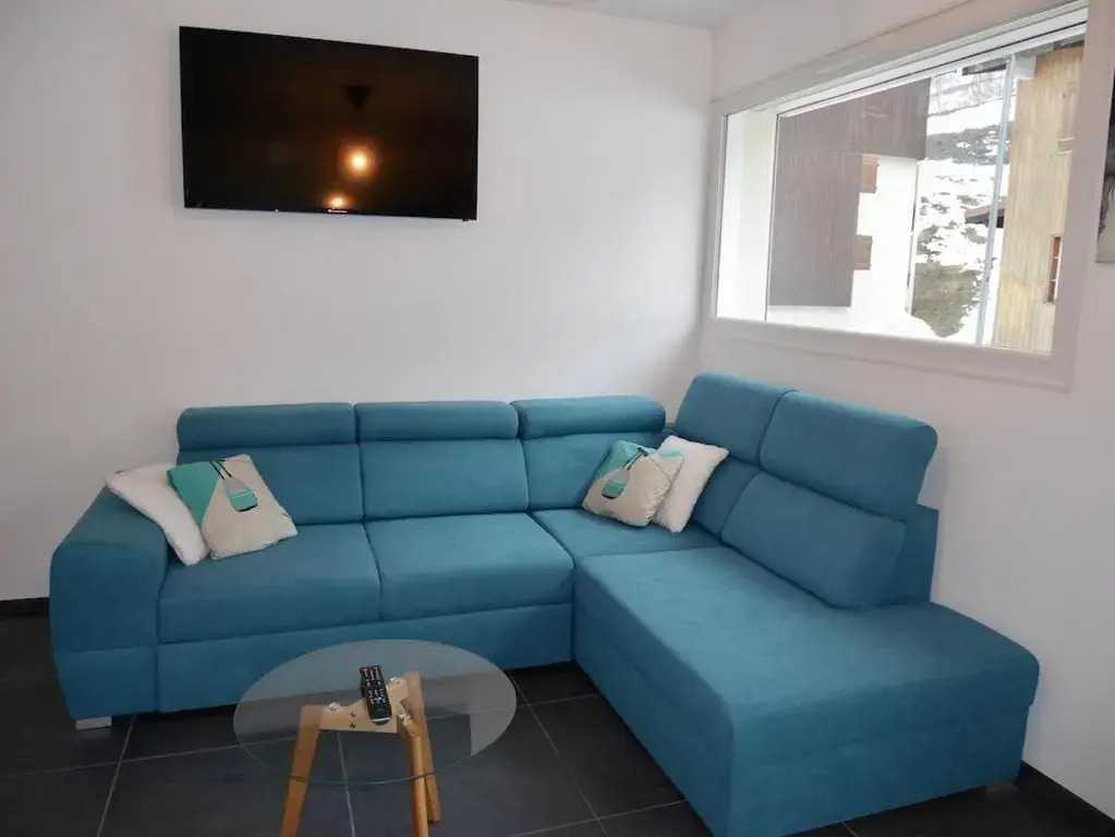 Ecrins 6 n°2: skis aux pieds, appartement neuf