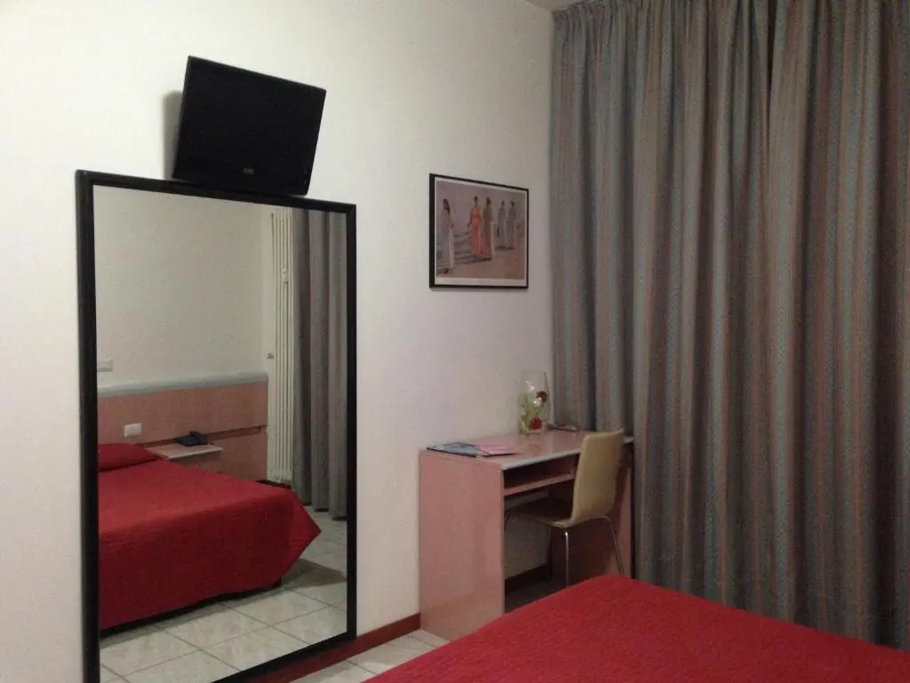 Hotel Mercurio
