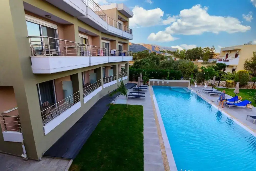 Relax Hotel