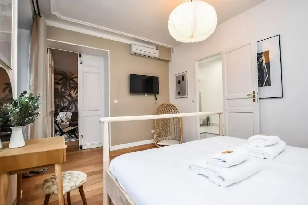 Chic Apartment - 3br/8p - Canal Saint-martin