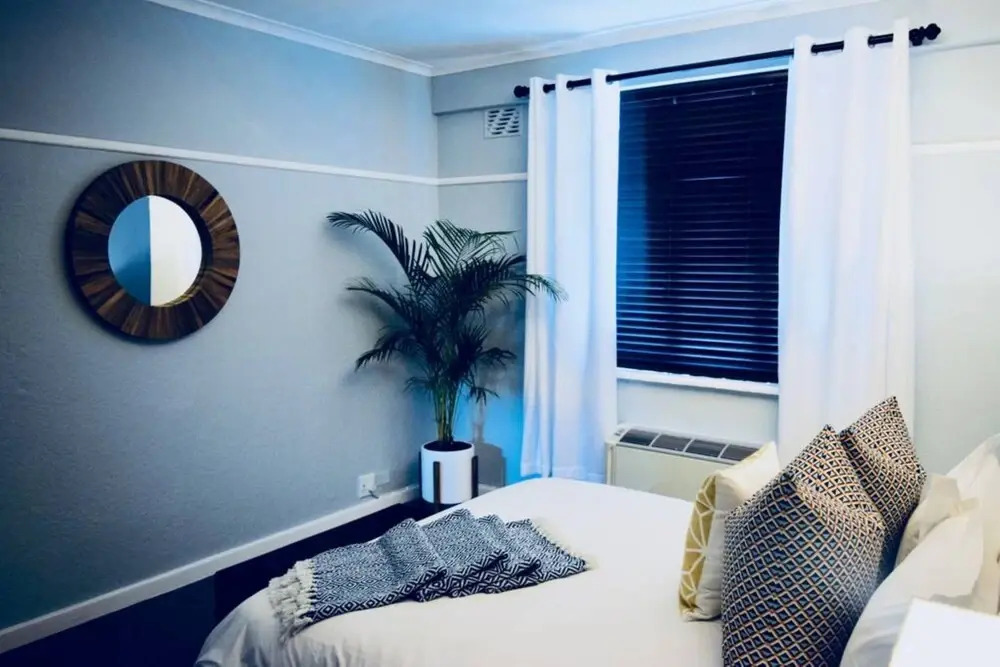 Elegant 1 Bedroom Apartment in Gardens