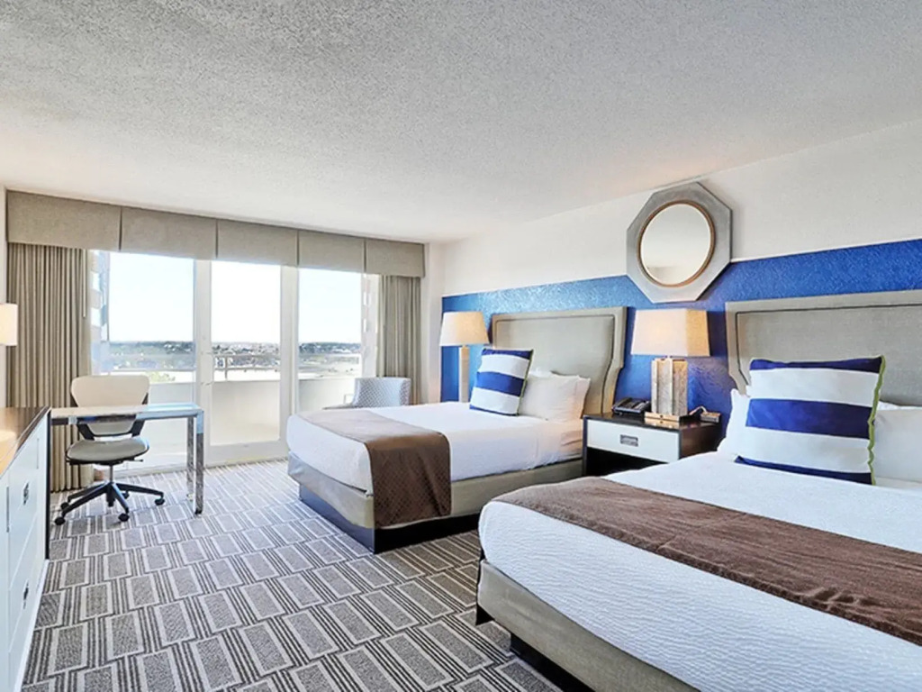 South Shore Harbour Resort and Conference Center
