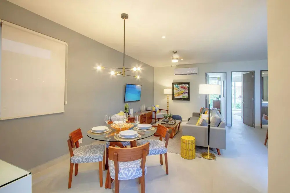 Chic Beachfront Condo Ocean View