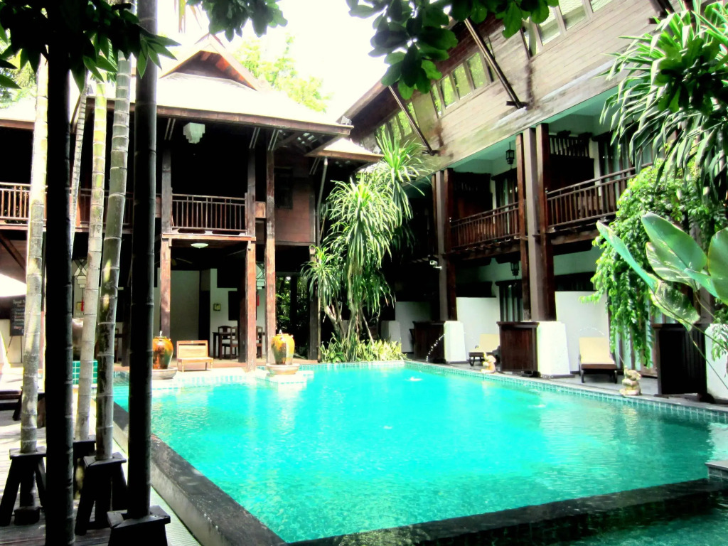 Yantarasri Resort