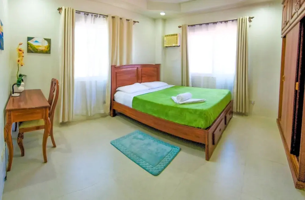 Crystal Shores Beach Resort powered by Cocotel