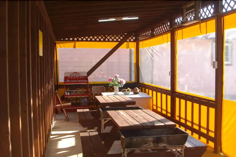 Gyeongpo Sanbada Pension