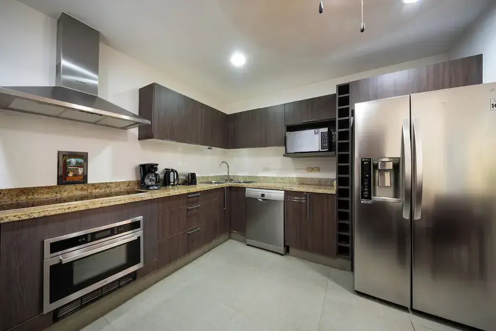 Condo de 3 habitaciones y 4 albercas