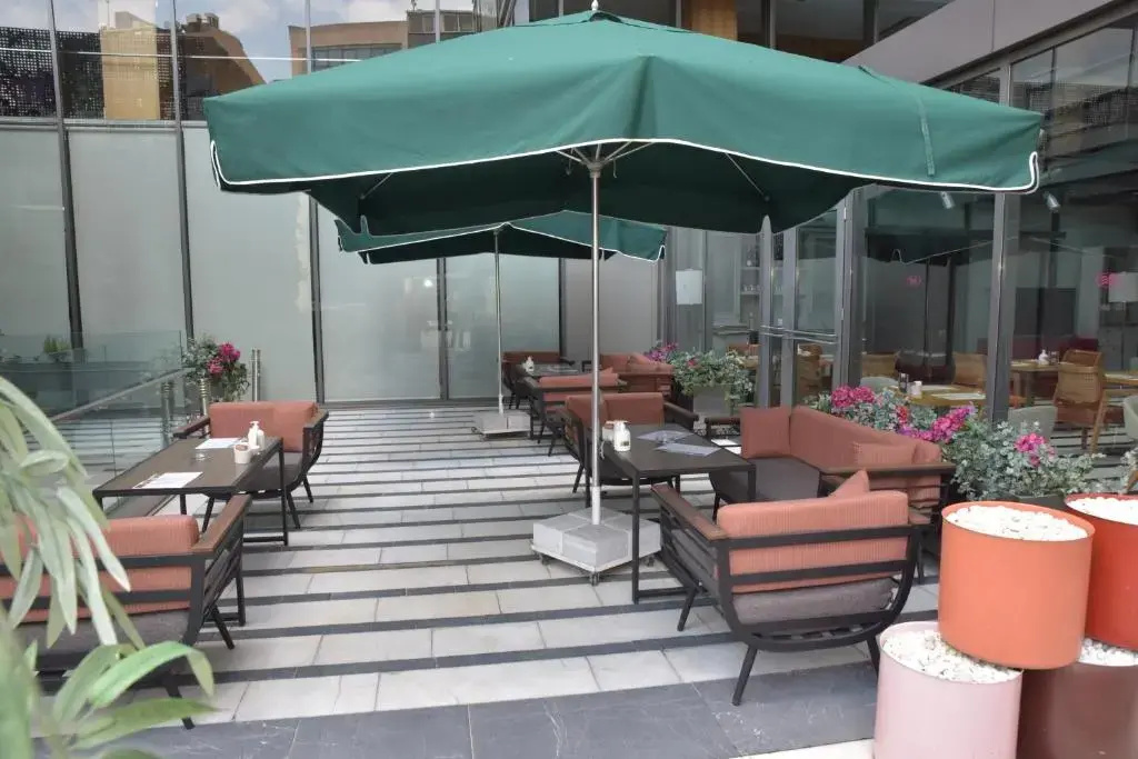 Crowne Plaza Istanbul Harbiye by IHG