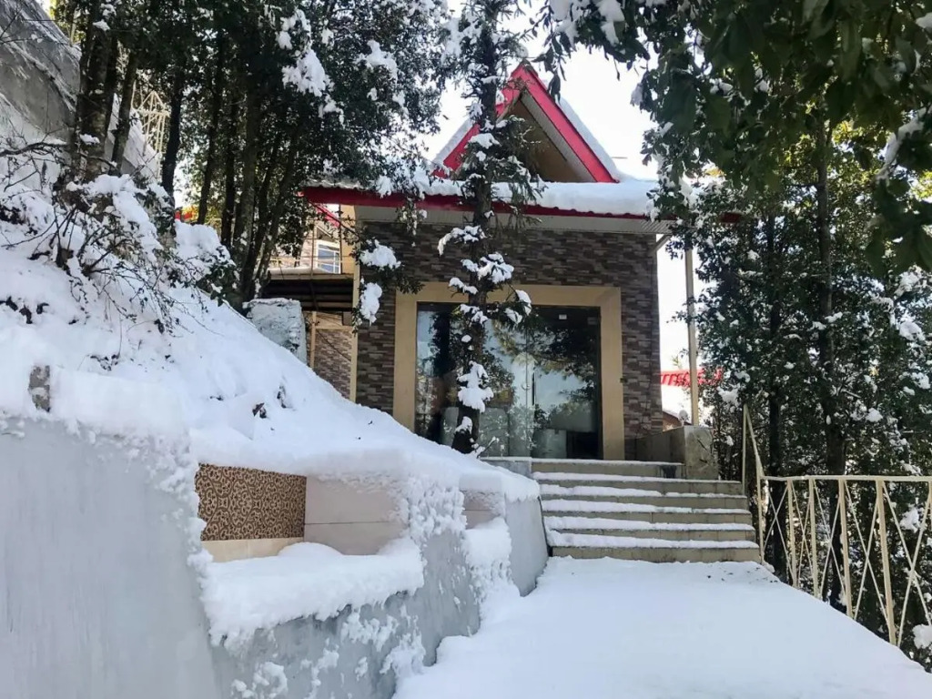 KVR Clarks Inn, Kufri