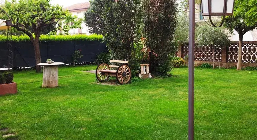B&B LAlloro