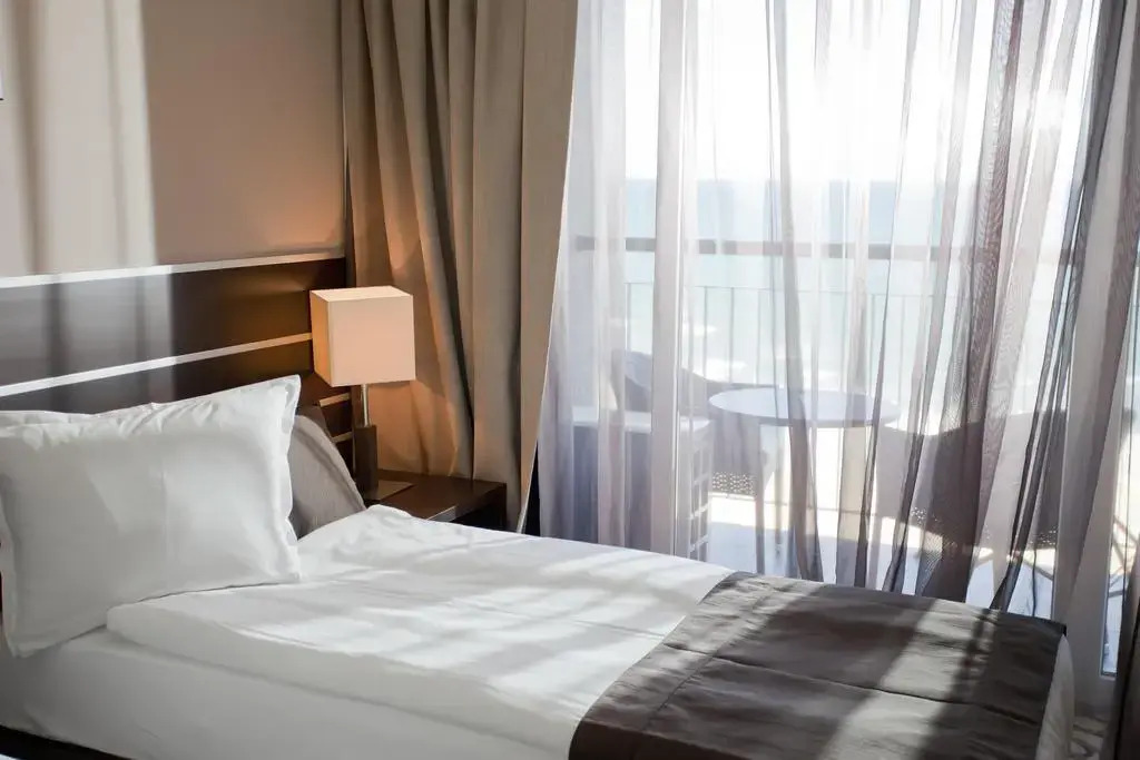 Platinum Hotel & Casino