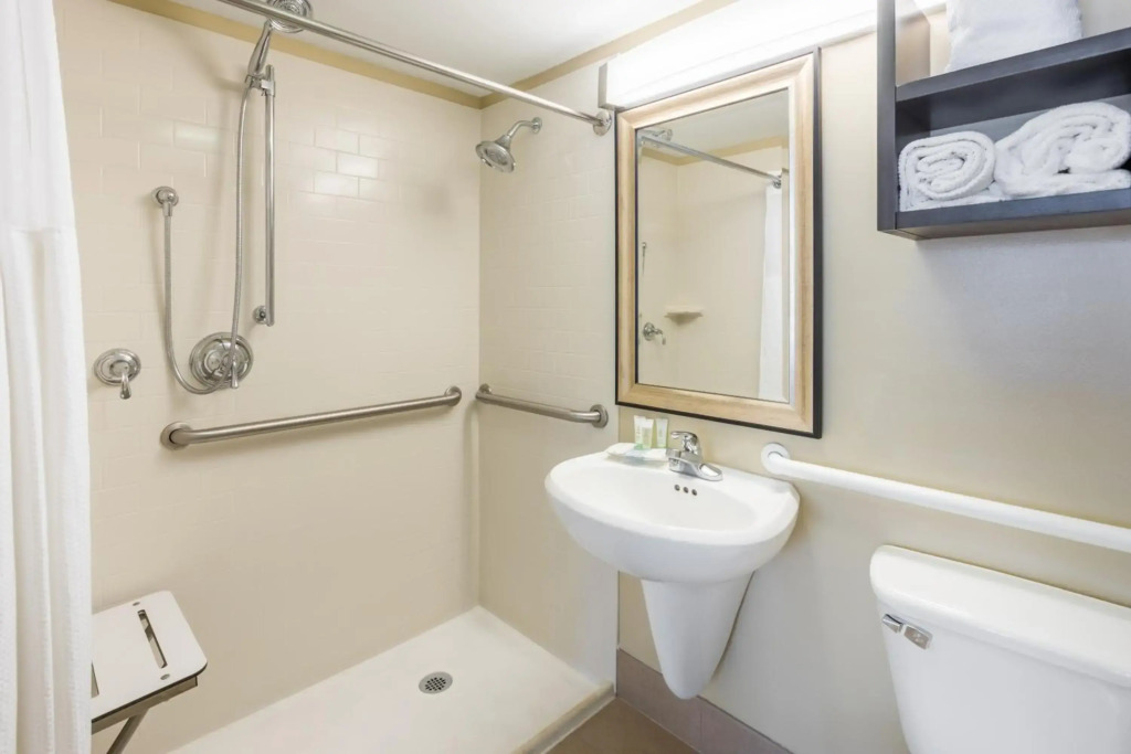 Staybridge Suites Savannah Historic District by IHG