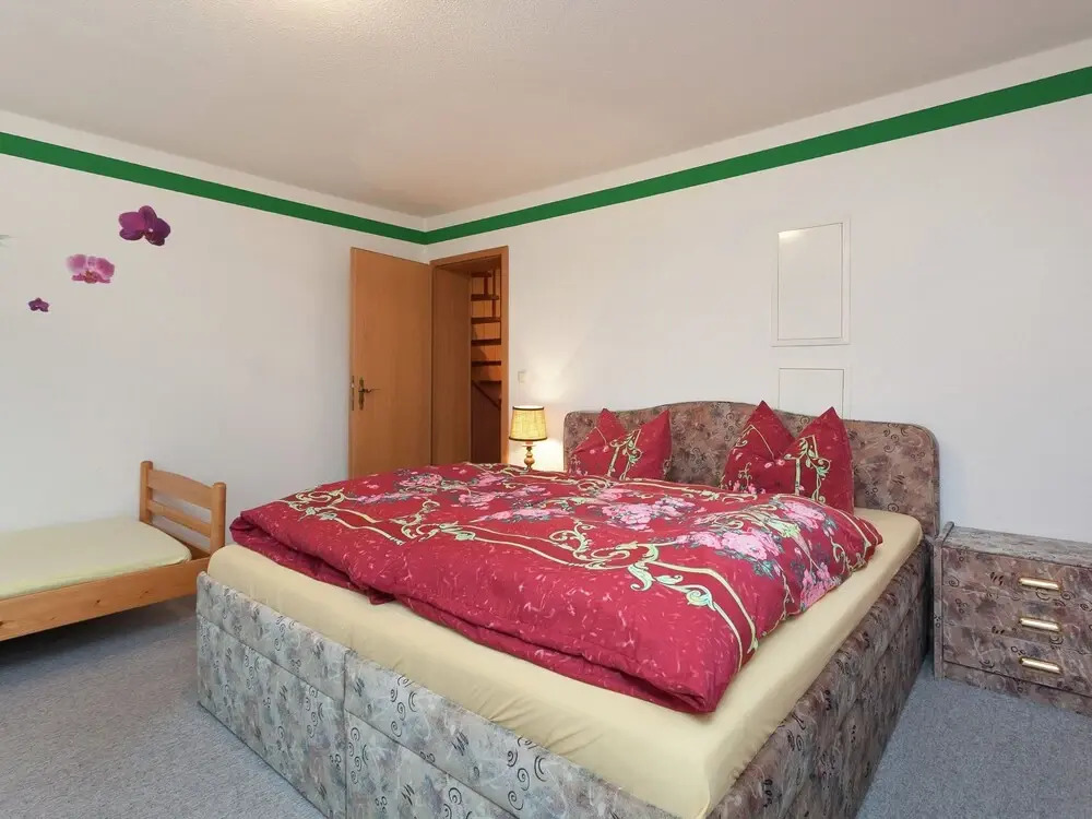 Big HolidayHome in Rubeland With Terrace