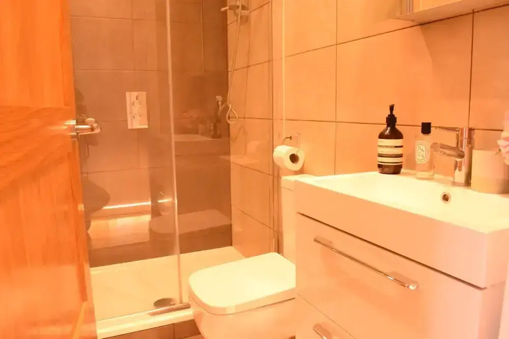 Elegant 2 Bedroom Flat In The Heart of Notting Hill