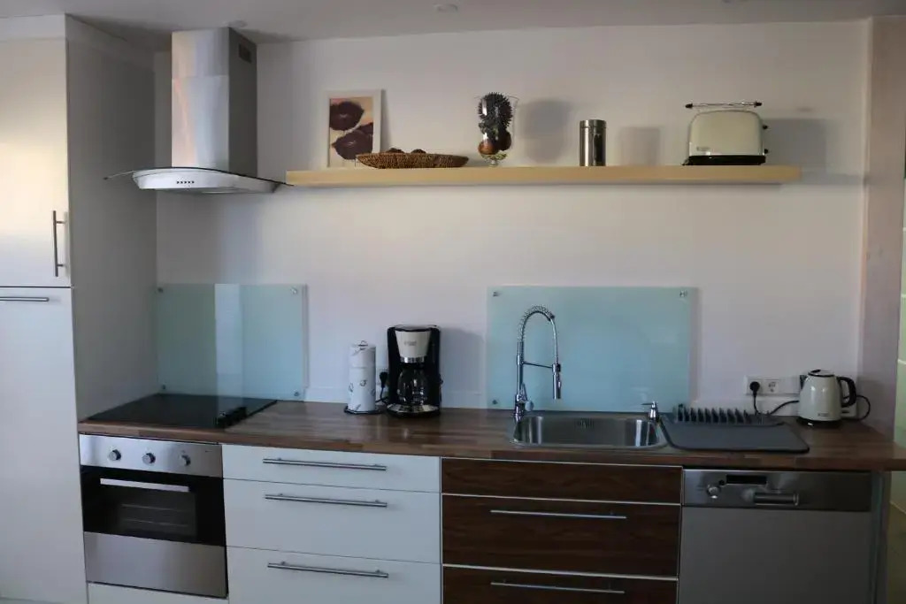 Appartement Tischi
