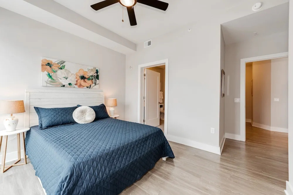 1br Furnished Apartment In Charlotte Near Uptown Area 1 Bedroom Apts by RedAwning