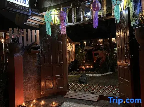 Thai Tom s GuestHouse