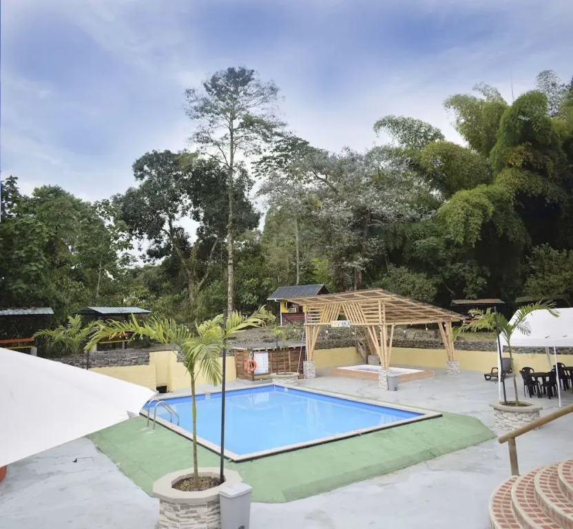 Hotel Campestre Lagos de Venecia - Chalet, glamping, camping y overlanding