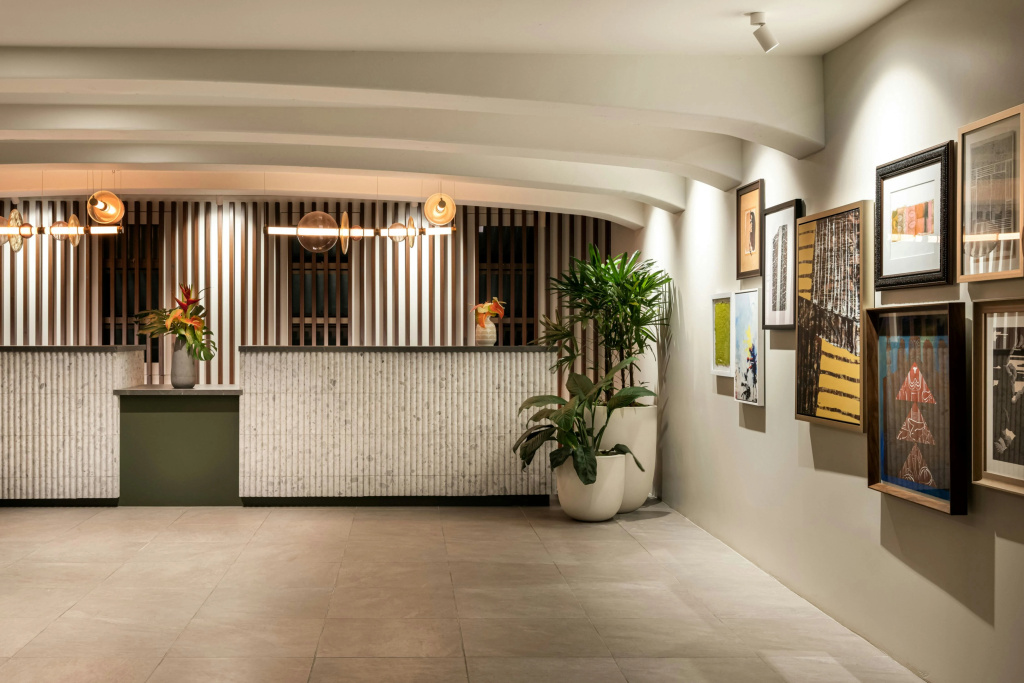 The Ambassador Hotel of Waikiki, Tapestry Collection by Hilton