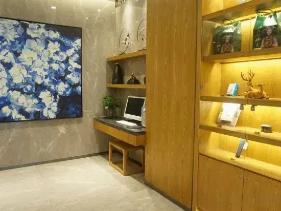Yuya guangnian Hotel (Chongqing Central Park store)