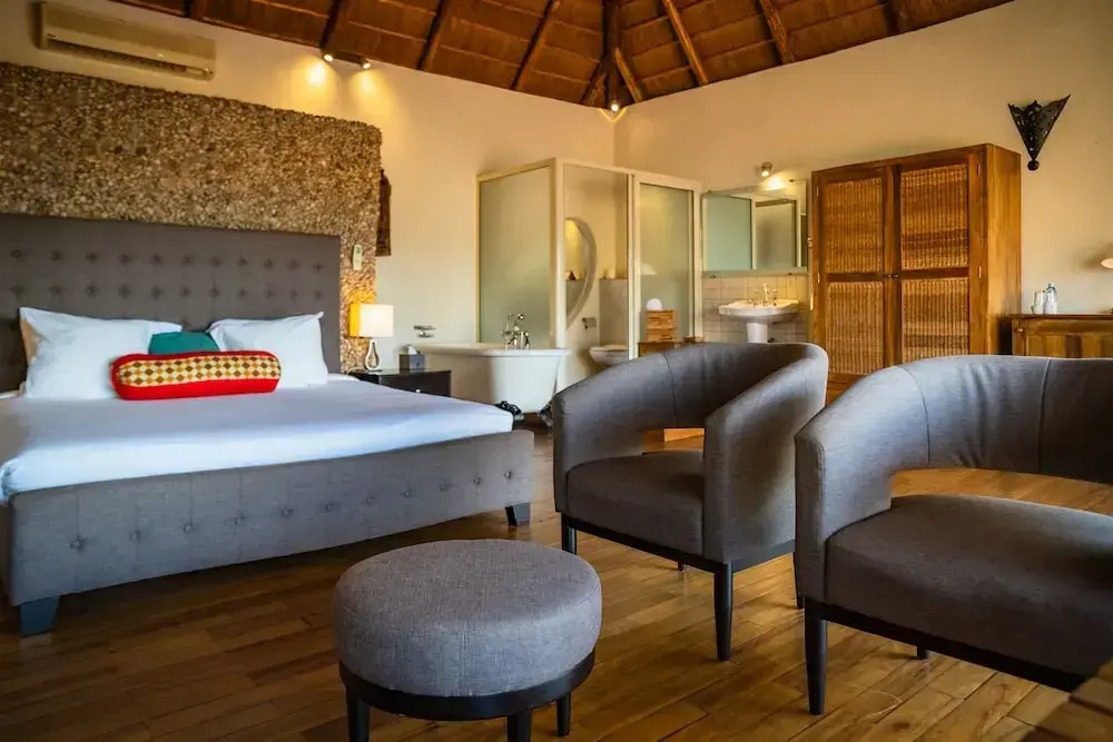 Le Petit Village Boutique Hotel & Spa