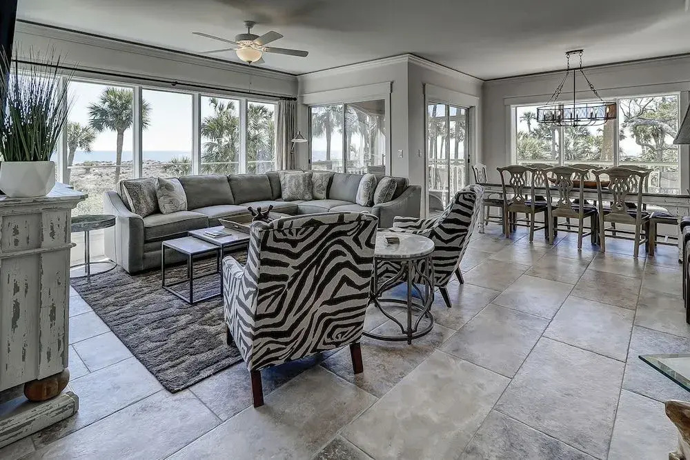 Windsor Place 207