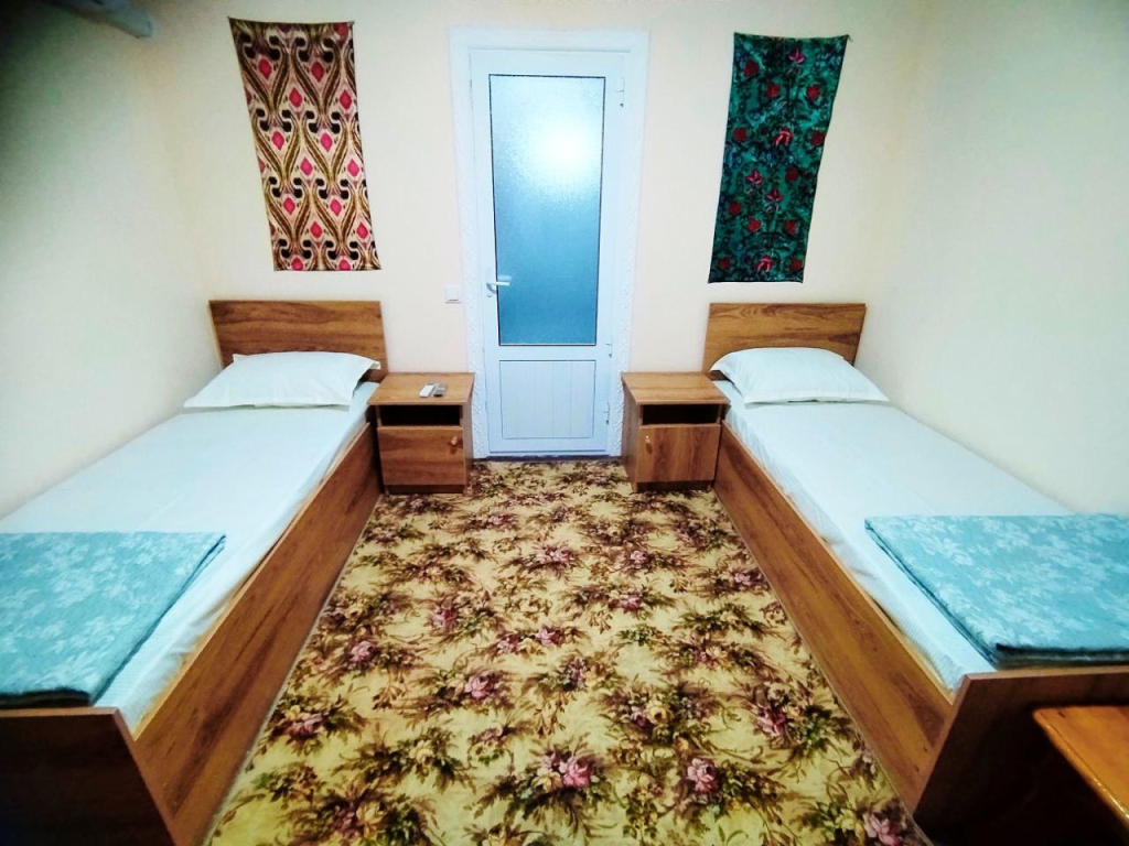 Goziyon Hotel & Hostel (Гозиён)