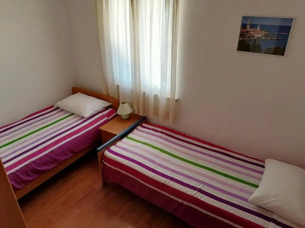 Jacqueline Apartment