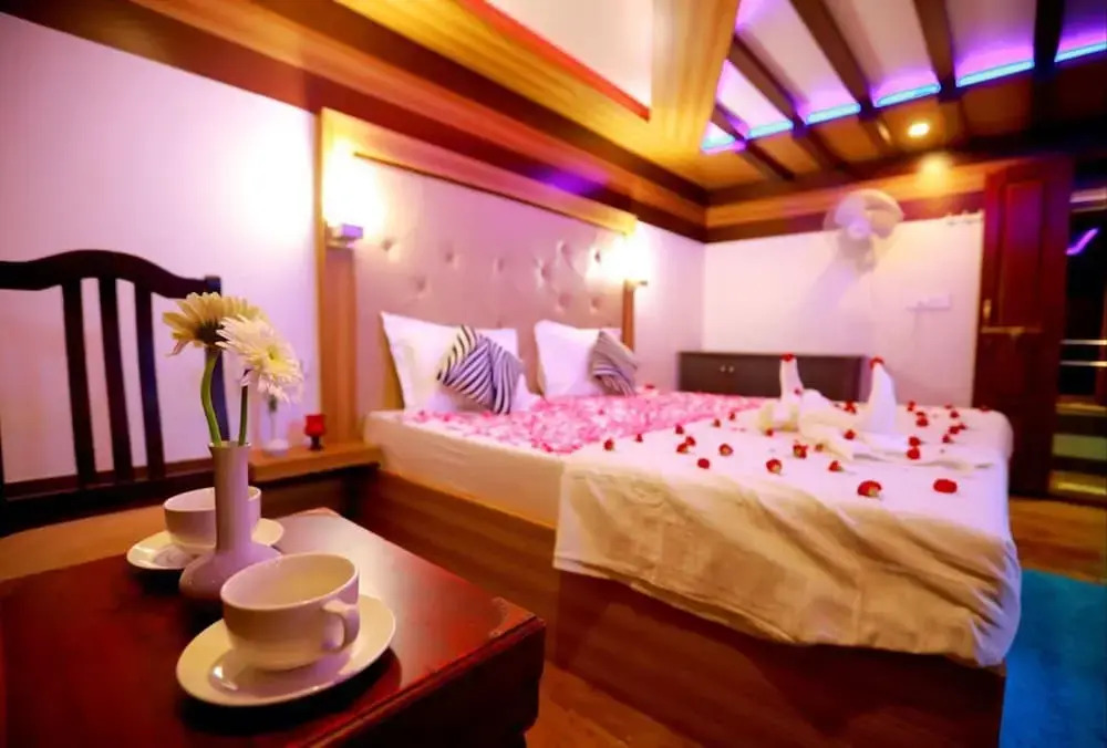 My Trip Houseboats