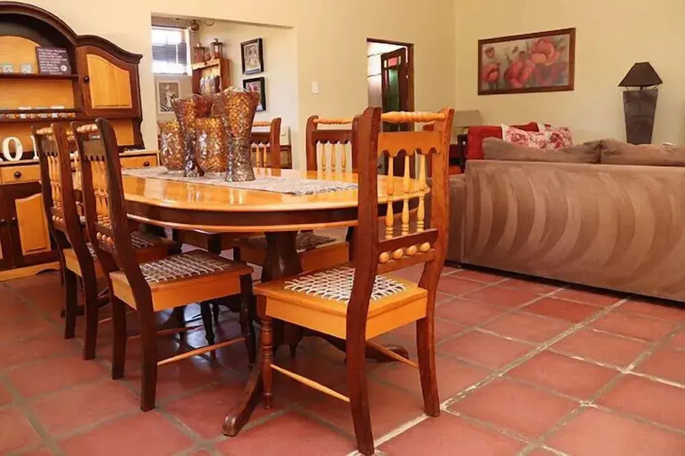 De Stallen Guest Villas and Mashie Golf Course
