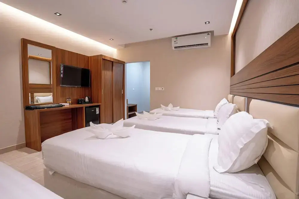 فندق كنان العزيزية Kinan Al Aziziyah Hotel