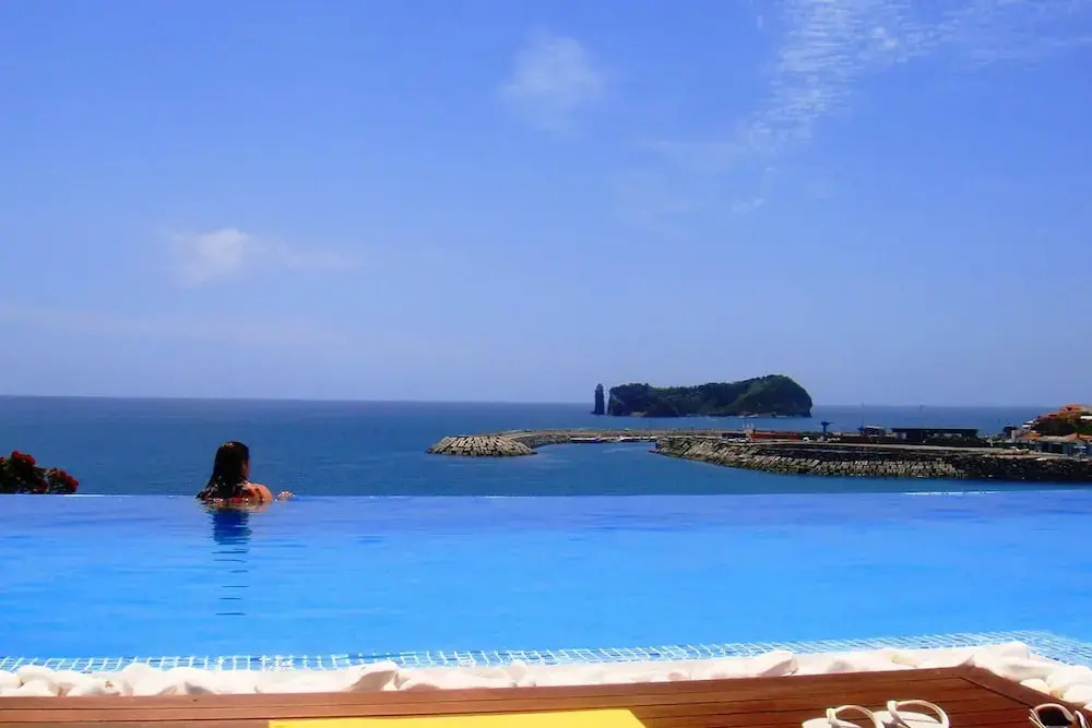 Villa With 5 Bedrooms in Vila Franca Do Campo, With Wonderful sea View, Private Pool, Furnished Terrace