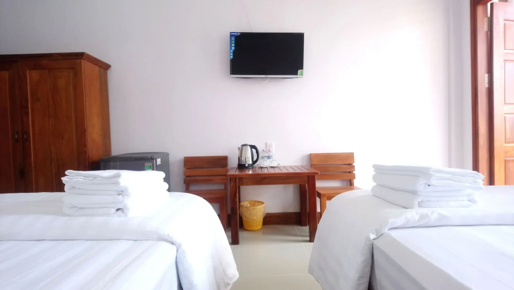 Resort Hien Minh Bungalow
