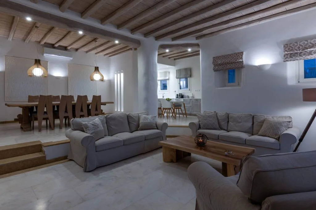 Mykonos Divino
