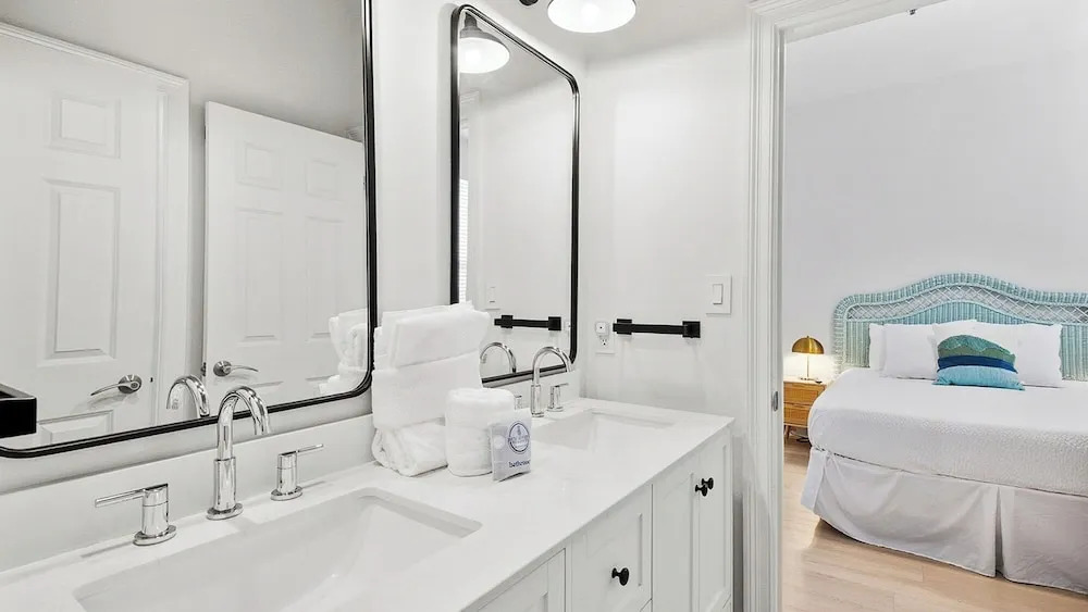 Seagrove Gulf Front 4BR With Pool & Private Beach + Free Attraction Tickets