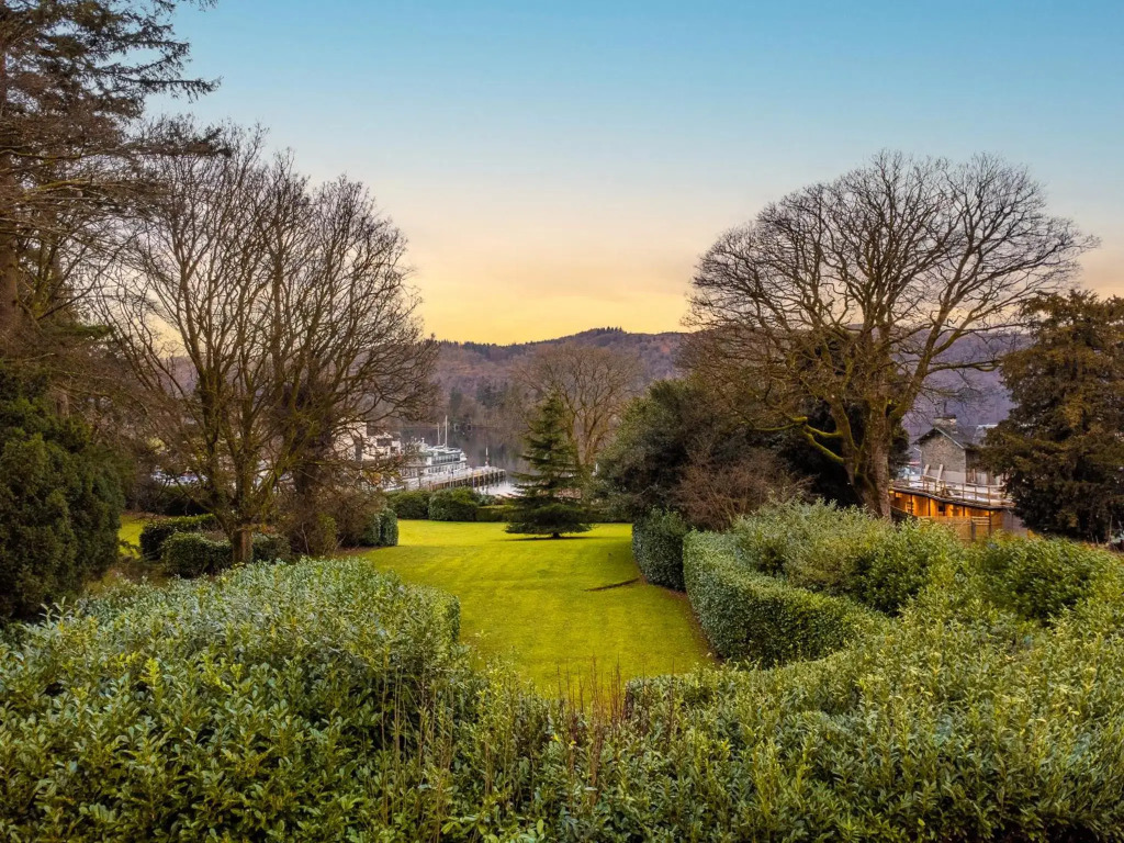 Field House Guest House