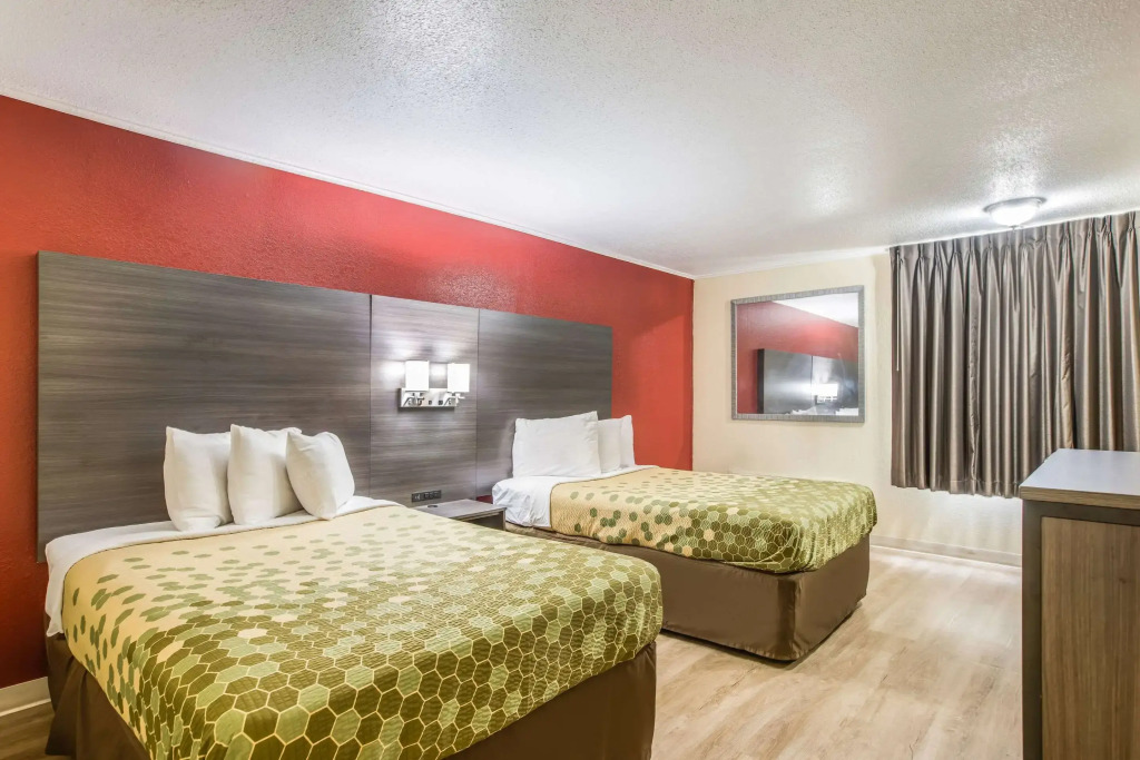 Econo Lodge Garden City - Savannah